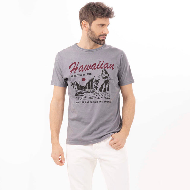 MAN'S "HAWAIIAN" CREWNECK SHORT SLEEVE T-SHIRT W/SIDE SLITS - VINTAGE JERSEY - Bowery NYC