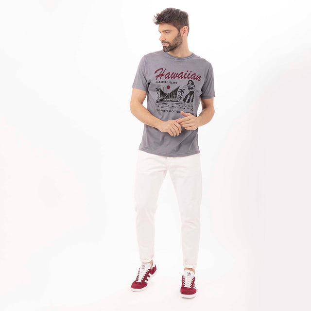 MAN'S "HAWAIIAN" CREWNECK SHORT SLEEVE T-SHIRT W/SIDE SLITS - VINTAGE JERSEY - Bowery NYC