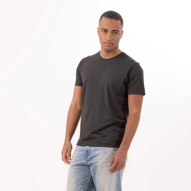 MAN'S ESSENTIAL CREWNECK SHORT SLEEVE T-SHIRT - SLUB JERSEY - Bowery NYC