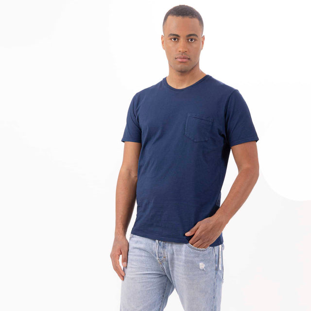 ESSENTIAL T-SHIRT W/ POCKET - SLUB JERSEY