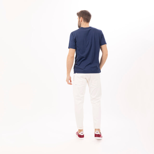 MAN'S ESSENTIAL CREWNECK SHORT SLEEVE T-SHIRT - MAKO JERSEY - Bowery NYC