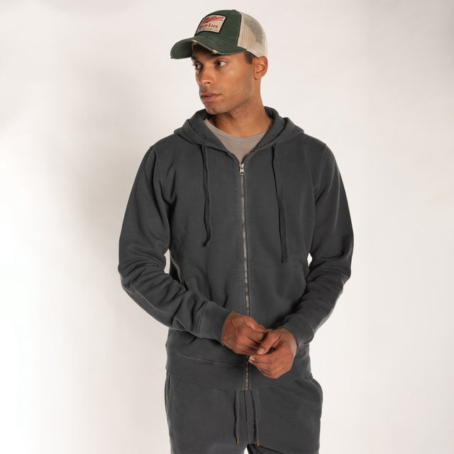 MAN'S ESSENTIAL ZIP HOODED SWEATSHIRT - GARMENT DYED - Bowery NYC