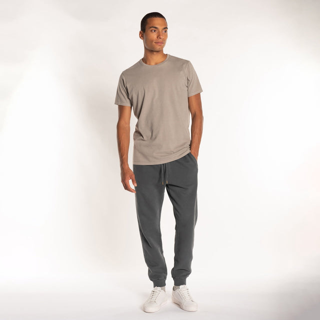 MAN'S ESSENTIAL SWEATPANT - GARMENT DYED - Bowery NYC