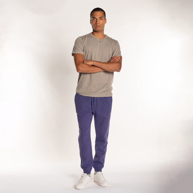 MAN'S ESSENTIAL SWEATPANT - GARMENT DYED - Bowery NYC