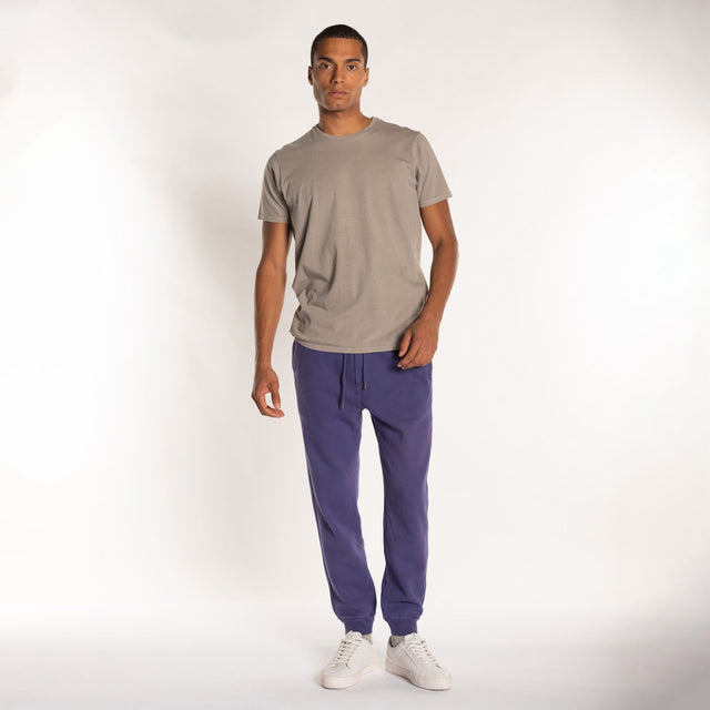 MAN'S ESSENTIAL SWEATPANT - GARMENT DYED - Bowery NYC