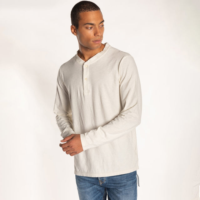 MAN'S ESSENTIAL L/S HENLEY TSHIRT - SLUB JERSEY - Bowery NYC