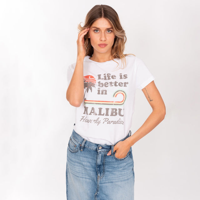 WOMAN'S "LIFE IS BETTER" CREW NECK S/S T-SHIRT - SOFT JERSEY - REGULAR FIT - Bowery NYC