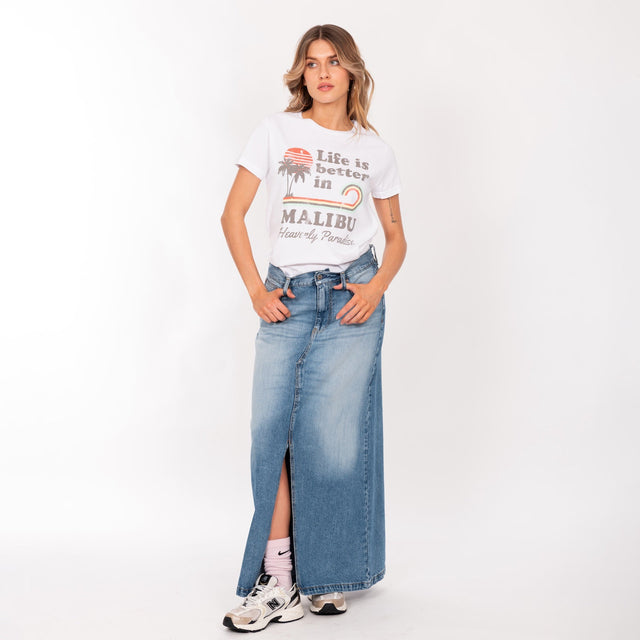 WOMAN'S "LIFE IS BETTER" CREW NECK S/S T-SHIRT - SOFT JERSEY - REGULAR FIT - Bowery NYC