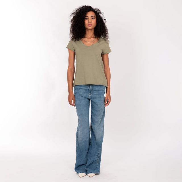 V NECK S/S T-SHIRT - VINTAGE JERSEY - REGULAR FIT - Bowery NYC