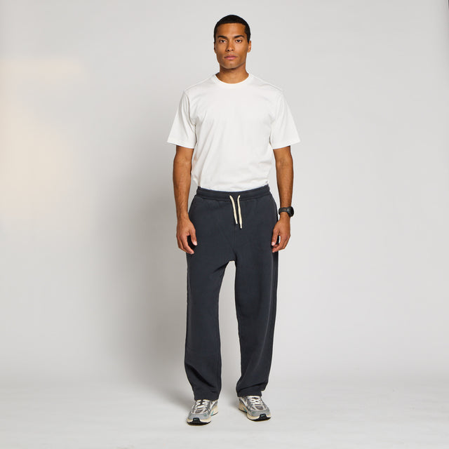 ESSENTIAL PANTS - LOOSE FIT - Bowery NYC