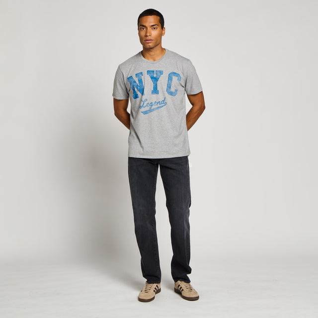 NYC LEGEND GRAPHIC T-SHIRT - VINTAGE JERSEY - Bowery NYC