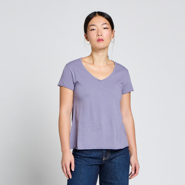 ESSENTIAL V-NECK T-SHIRT - VINTAGE JERSEY - Bowery NYC