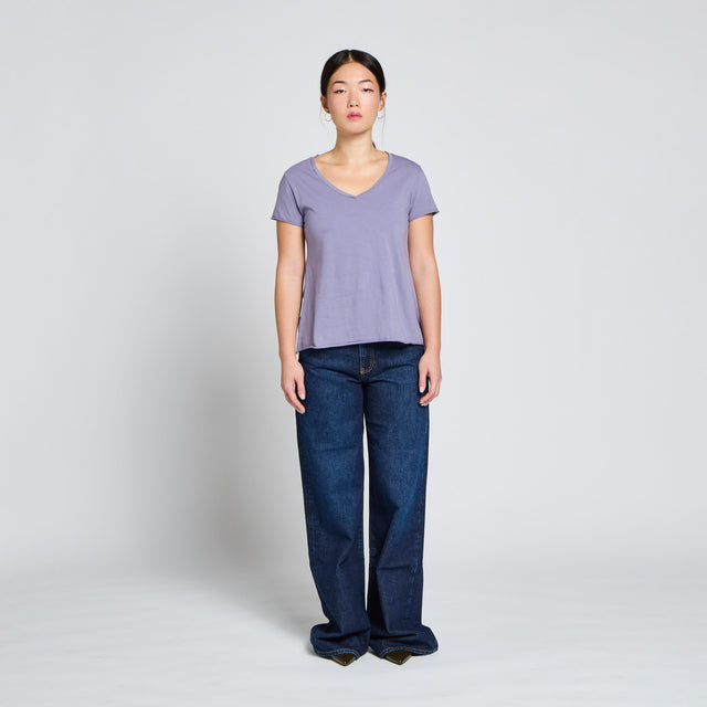 ESSENTIAL V-NECK T-SHIRT - VINTAGE JERSEY - Bowery NYC