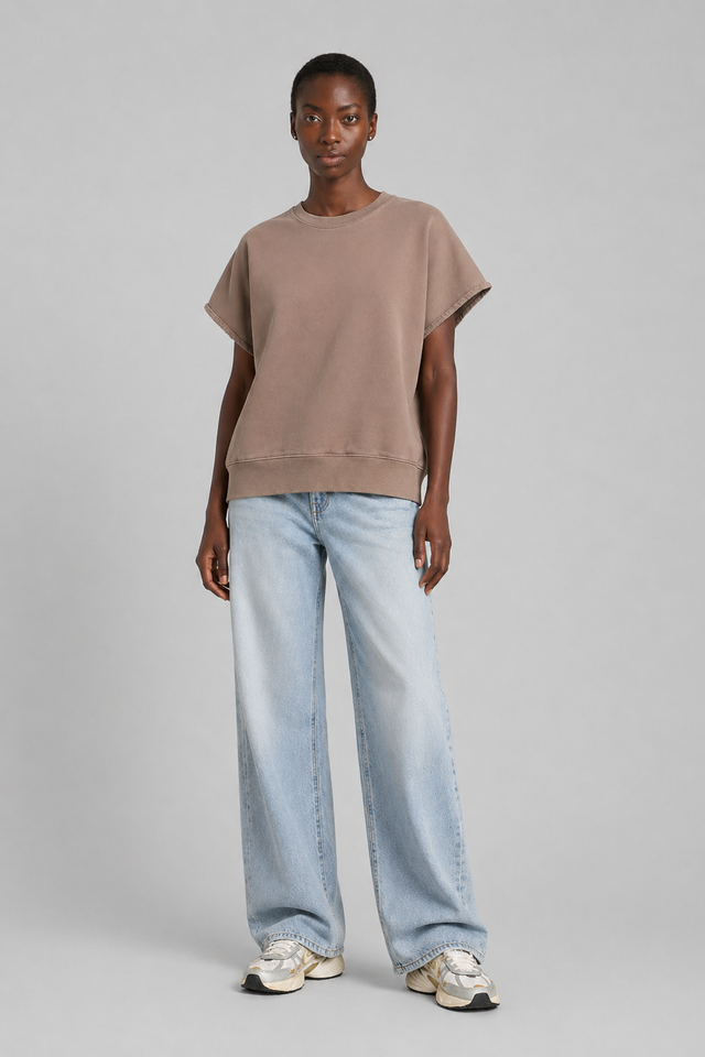 ESSENTIAL LIGHT SWEAT - Bowery NYC
