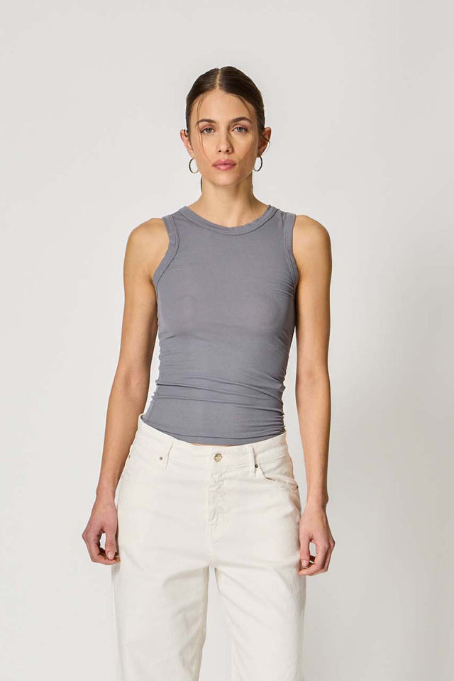 ESSENTIAL TANK NO SLEEVES - Bowery NYC