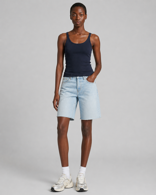 ESSENTIAL TANK NO SLEEVES - Bowery NYC