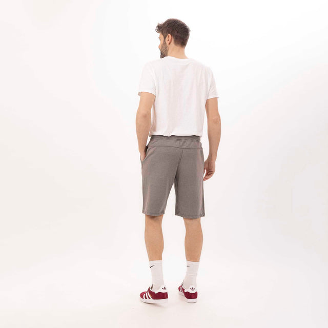 MAN'S ESSENTIAL COMBED FLEECE SWEAT SHORT - GARMENT DYED - Bowery NYC
