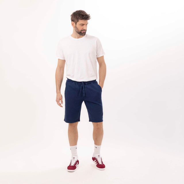 MAN'S ESSENTIAL COMBED FLEECE SWEAT SHORT - GARMENT DYED - Bowery NYC