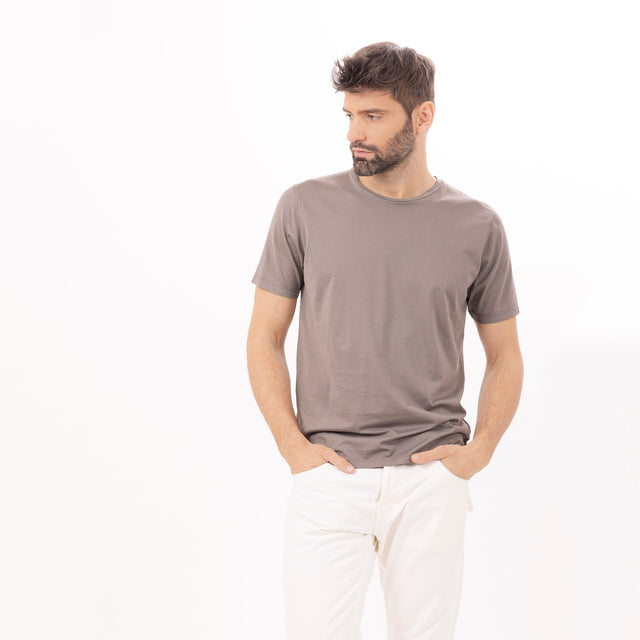 MAN'S ESSENTIAL CREWNECK SHORT SLEEVE T-SHIRT - MAKO JERSEY - Bowery NYC