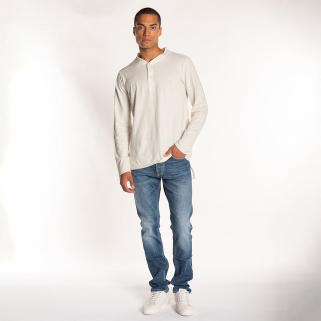 MAN'S ESSENTIAL L/S HENLEY TSHIRT - SLUB JERSEY - Bowery NYC