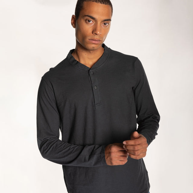 MAN'S ESSENTIAL L/S HENLEY TSHIRT - SLUB JERSEY - Bowery NYC