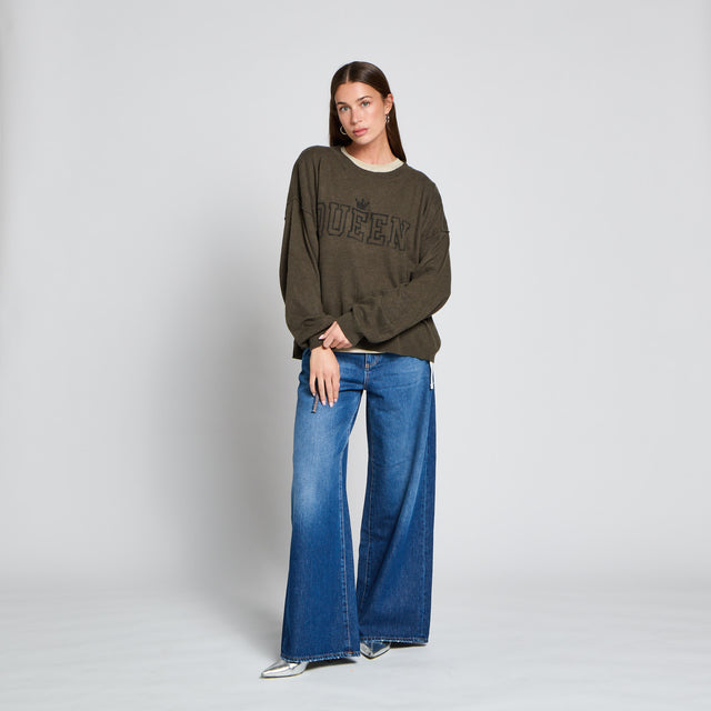 QUEEN KNITTED CREW NECK