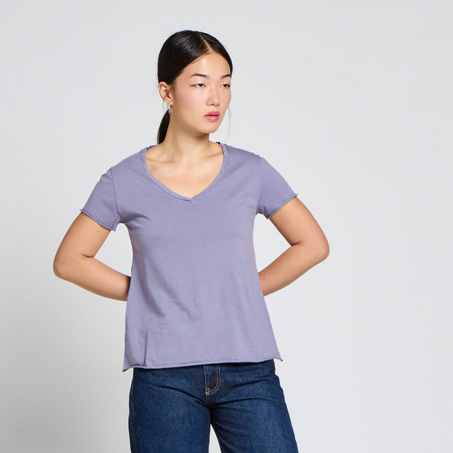 ESSENTIAL V-NECK T-SHIRT - VINTAGE JERSEY - Bowery NYC