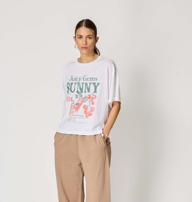 JUICY GEMS SUNNY T-SHIRT - VINTAGE JERSEY - Bowery NYC