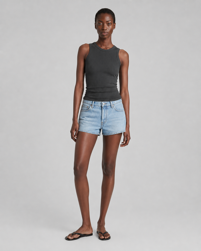 ESSENTIAL TANK NO SLEEVES - Bowery NYC